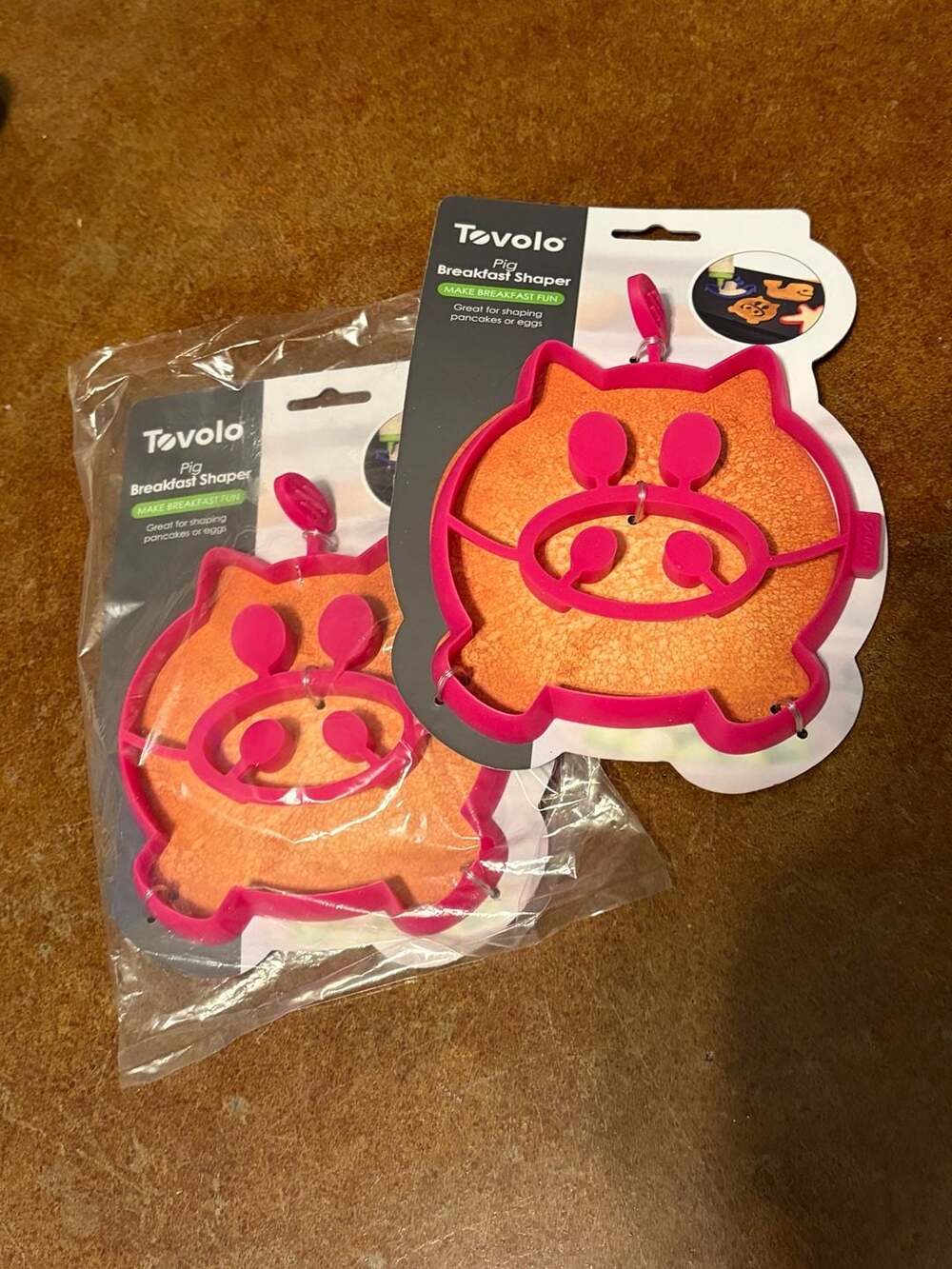 Set of 2 Tovolo Silicone Pig Breakfast Shapers for Pancakes and Eggs